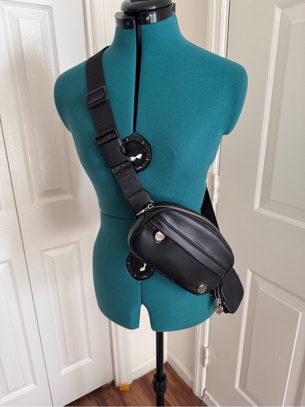 Steve Madden Black Crossbody Belt Bag